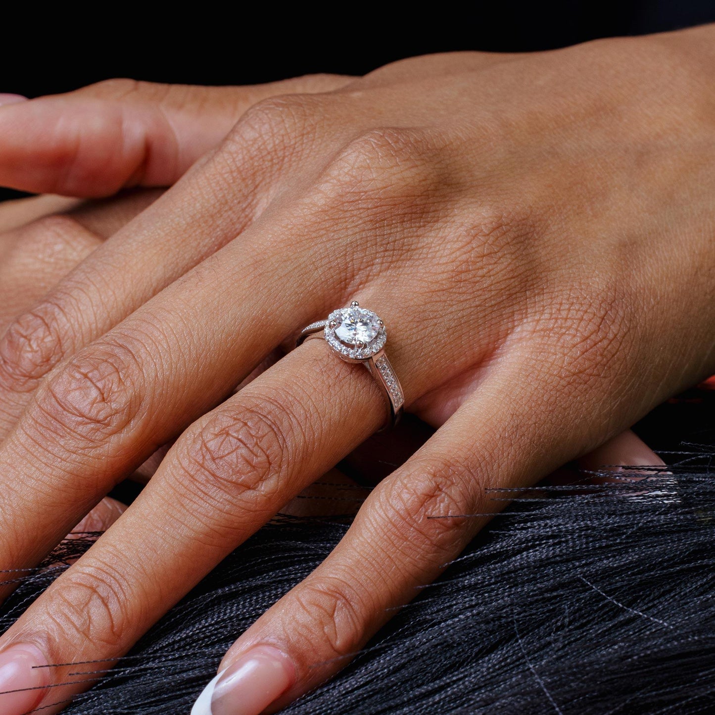 Rhodium Plated 925 Sterling Silver 1 Carat Clear Moissanite Ring - MBGR00004 SPI