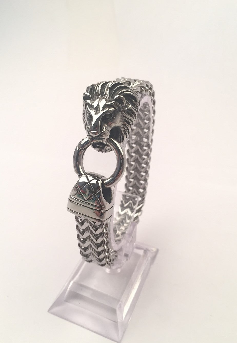 SBM-530 Fantastic Jewelry NYC