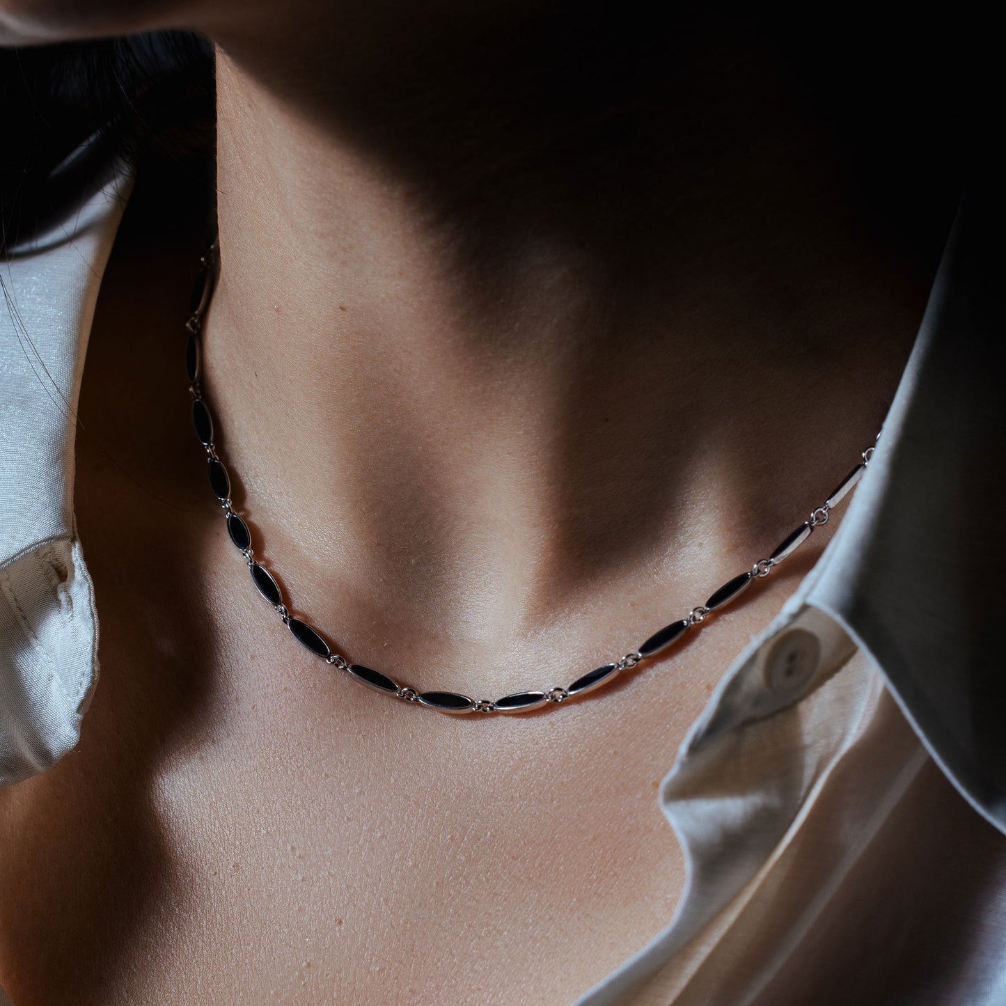 Rhodium Plated 925 Sterling Silver Onyx Cat's Eye Link Necklace - BGP01484 Fantastic Jewelry NYC