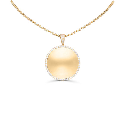 Create Your Signature Look with a Customizable 14K Gold Chain and Pendant Set