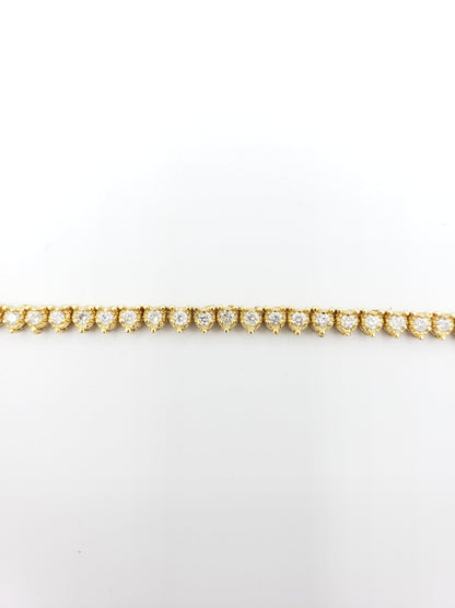 14K Gold- Diamond Pointer Tennis Chain 40.3 Grams