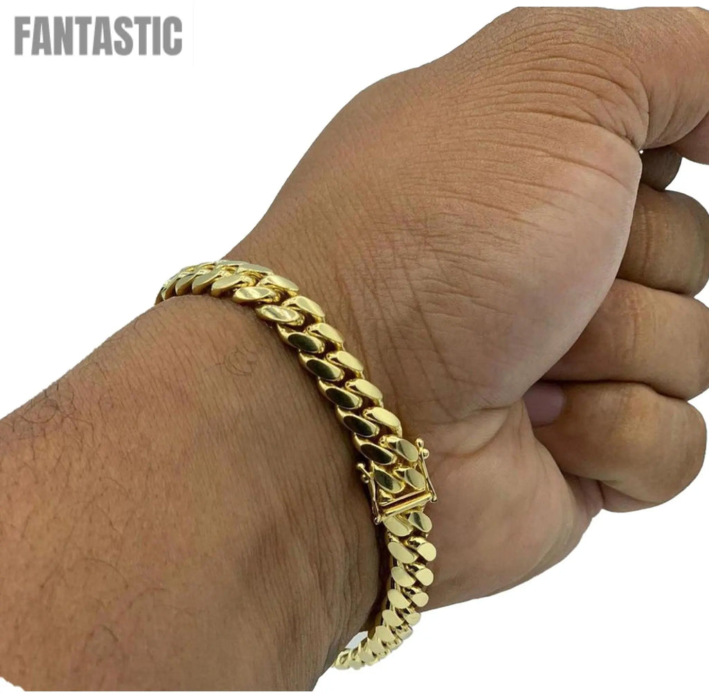 14K gold Miami Cuban Link bracelet close-up