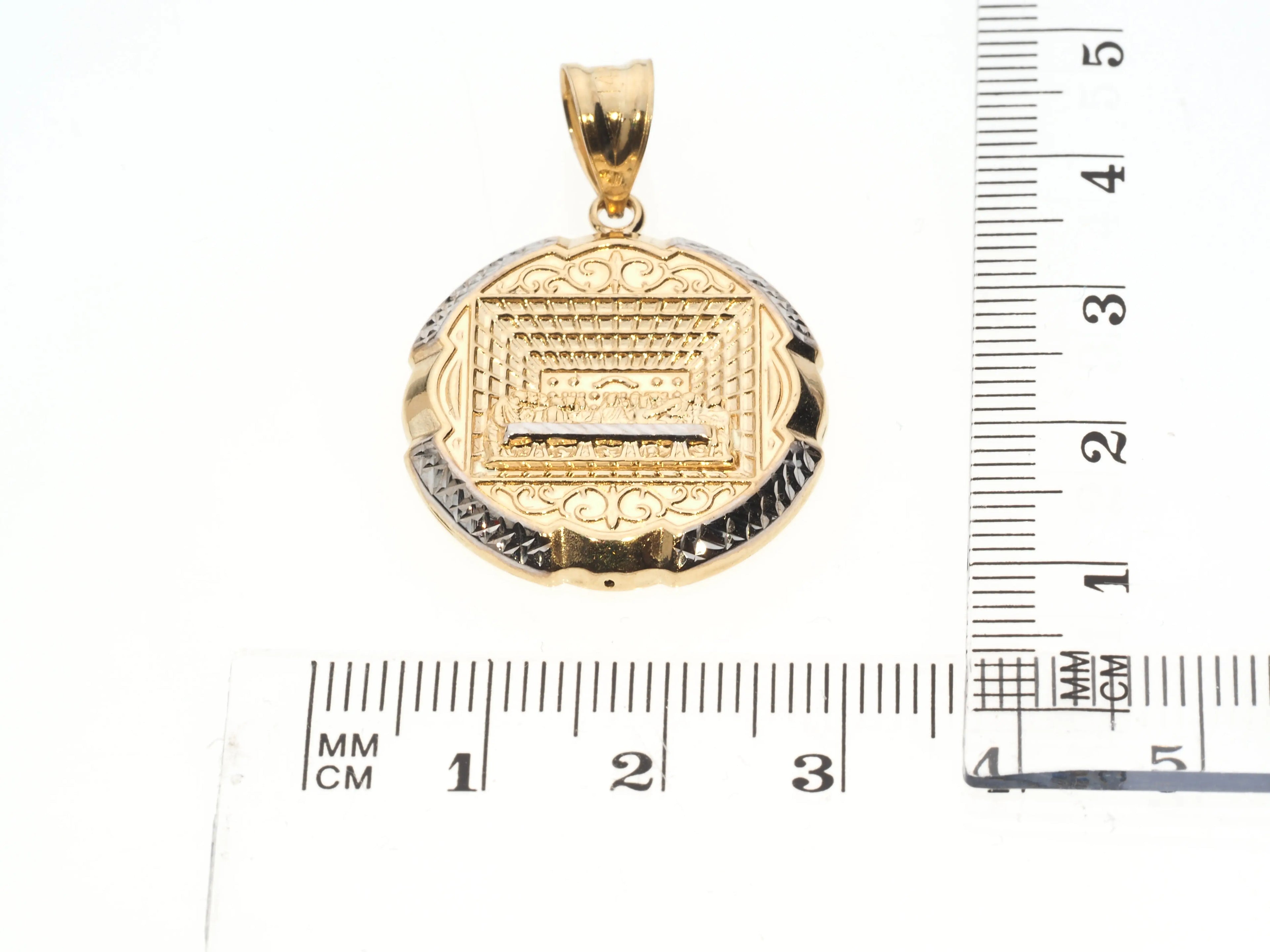 Rounded The Last Supper Pendant | 14K Gold With Cz - Fantastic Jewelry NYC LLC