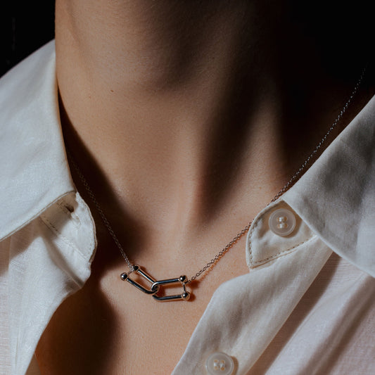Rhodium Plated 925 Sterling Silver Locking Design Necklace - BGP01485 Fantastic Jewelry NYC