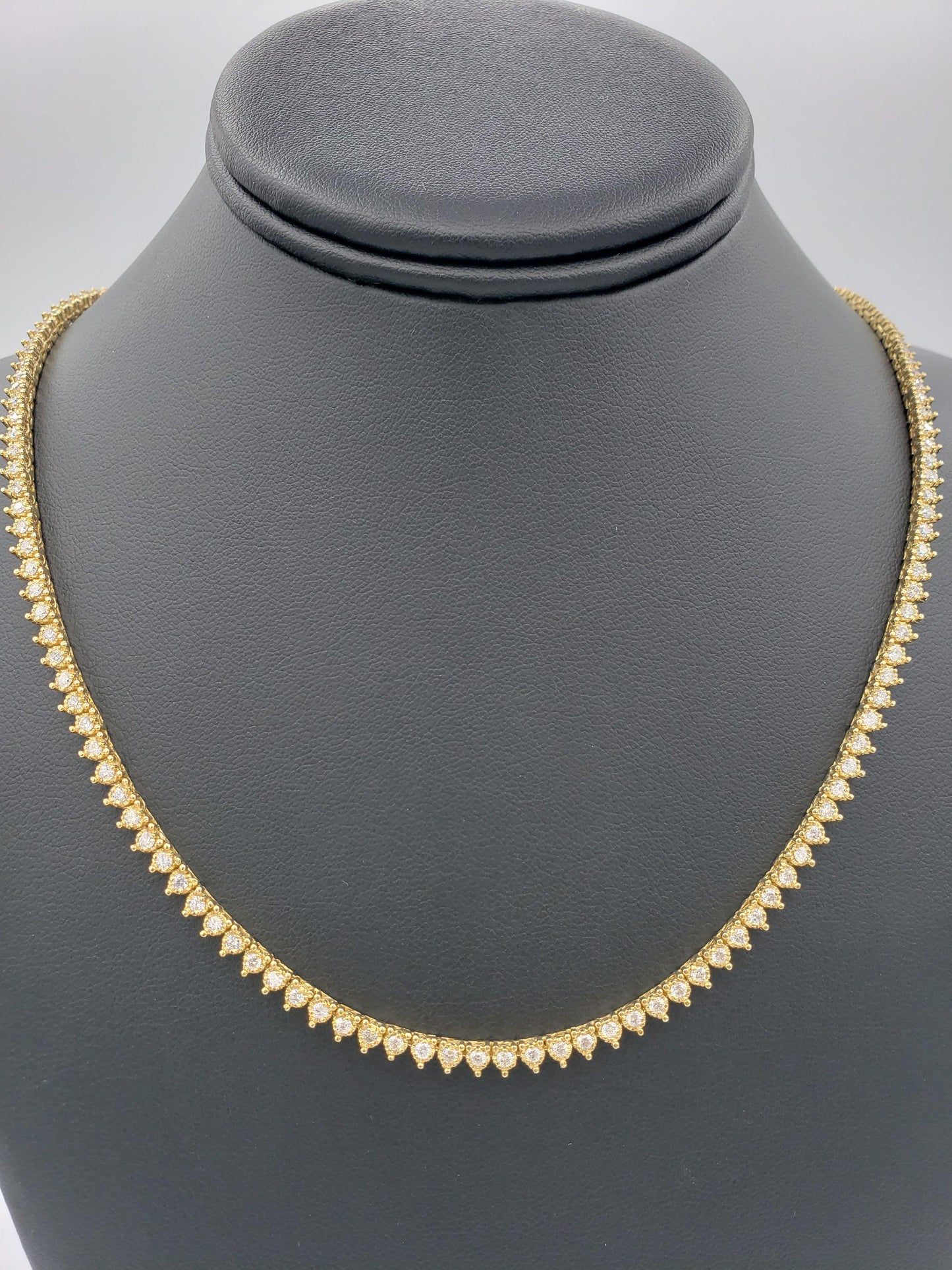 14K Gold- Diamond Pointer Tennis Chain 40.3 Grams